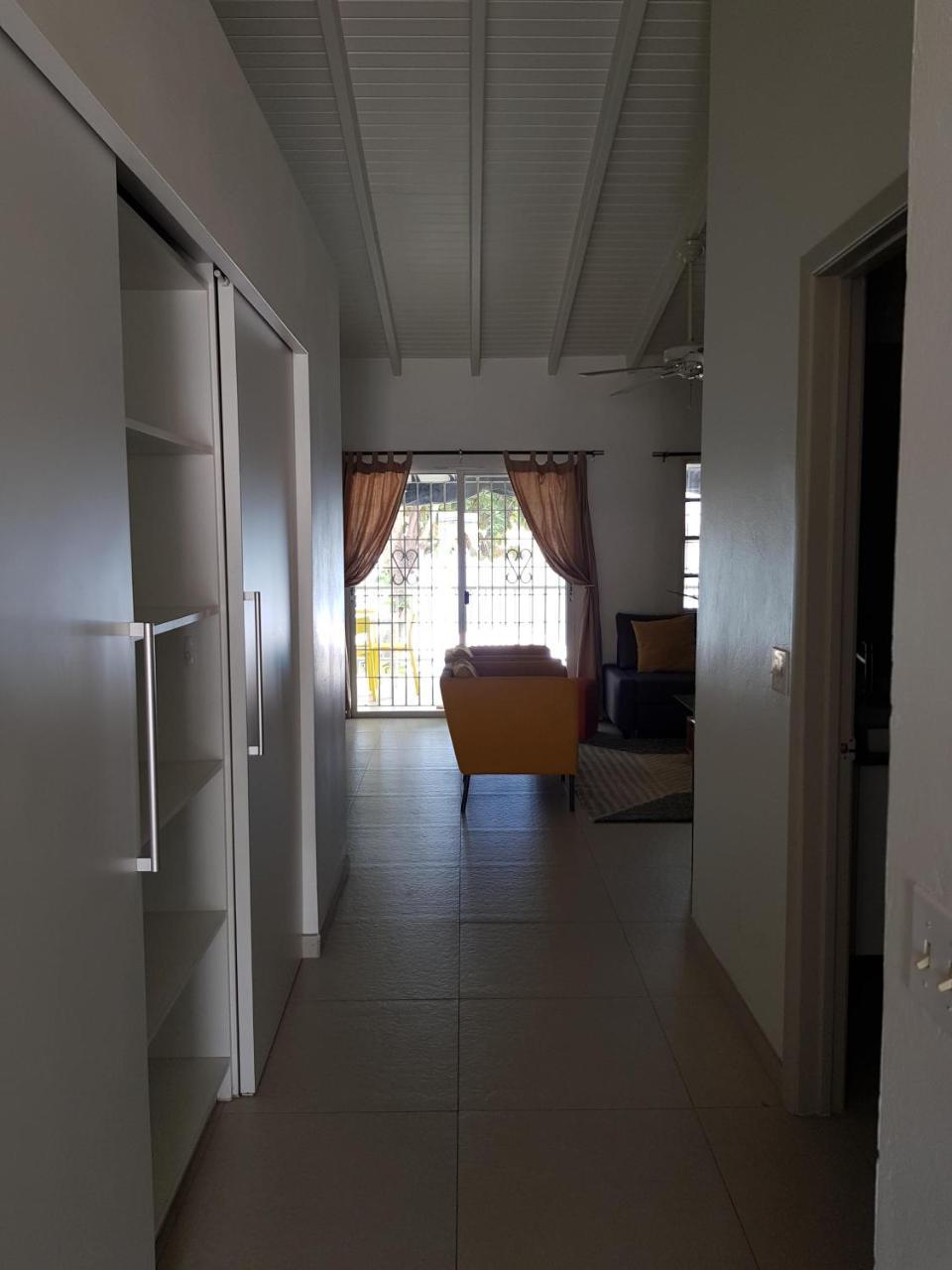 Lagoon Marina Apartments Koolbaai Exterior photo