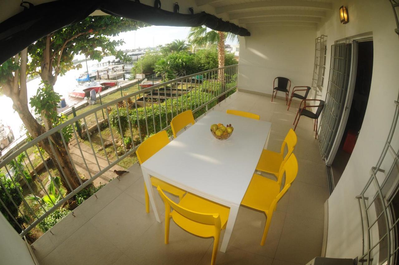 Lagoon Marina Apartments Koolbaai Exterior photo