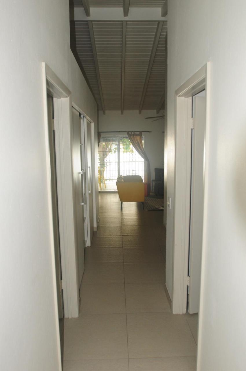 Lagoon Marina Apartments Koolbaai Exterior photo
